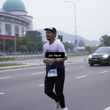Runner Photo 7215758