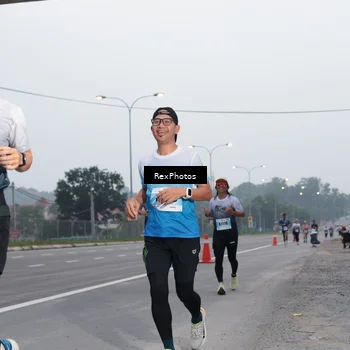 Runner Photo 7215798