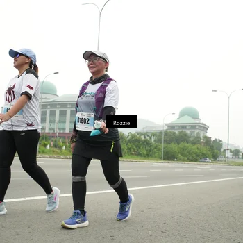 Runner Photo 7215799