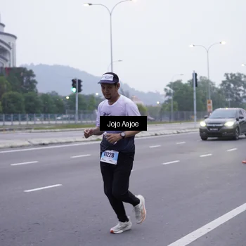 Runner Photo 7215802