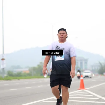 Runner Photo 7215827