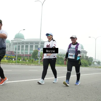 Runner Photo 7215835