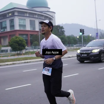 Runner Photo 7215840