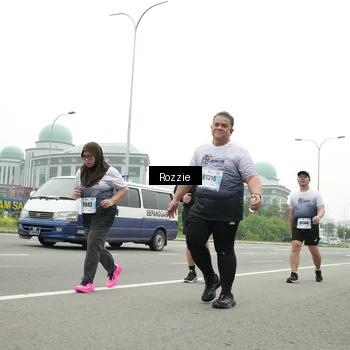 Runner Photo 7215841
