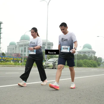 Runner Photo 7215885