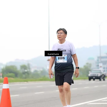 Runner Photo 7215897