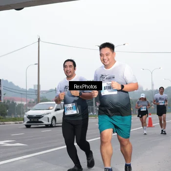 Runner Photo 7215914