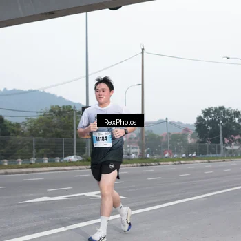Runner Photo 7215917
