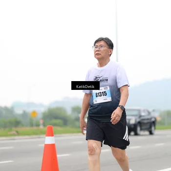 Runner Photo 7215932
