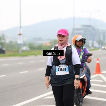Runner Photo 7215968