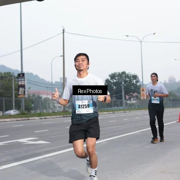 Runner Photo 7215981