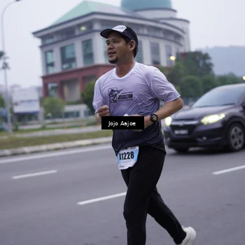 Runner Photo 7216000