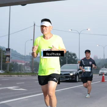 Runner Photo 7216191