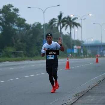 Runner Photo 7216206