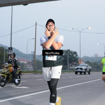 Runner Photo 7216235