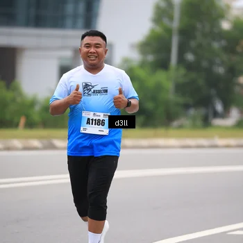 Runner Photo 7216274