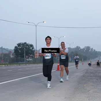 Runner Photo 7216308