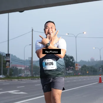 Runner Photo 7216309