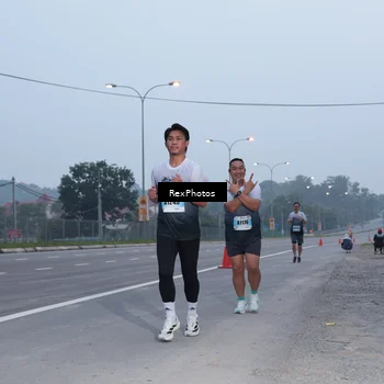 Runner Photo 7216311