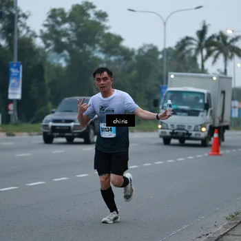 Runner Photo 7216312