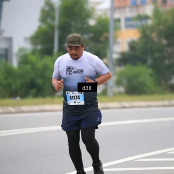 Runner Photo 7216342