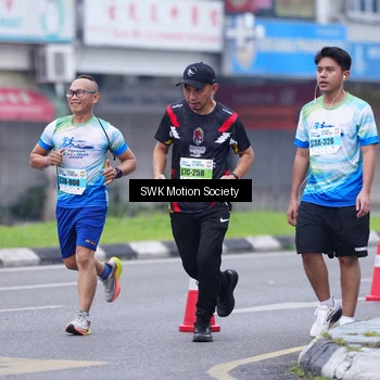 Runner Photo 7216351