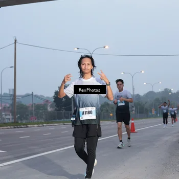 Runner Photo 7216361