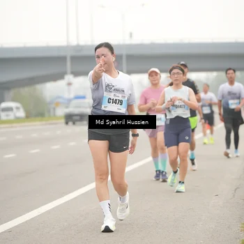 Runner Photo 7216365