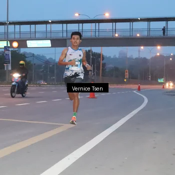 Runner Photo 7216388
