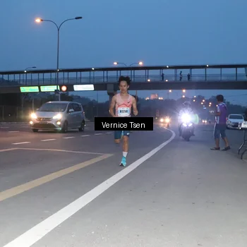 Runner Photo 7216396