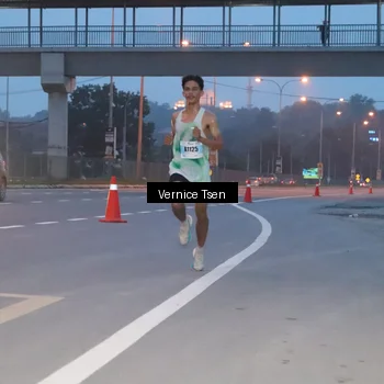 Runner Photo 7216411