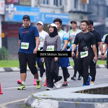 Runner Photo 7216475