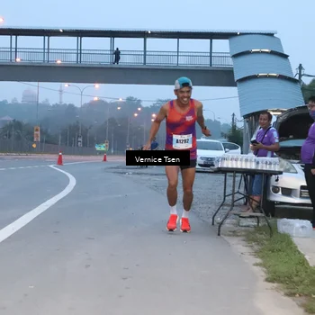 Runner Photo 7216637