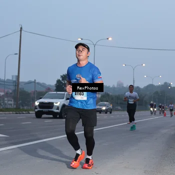 Runner Photo 7216702