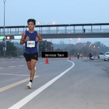 Runner Photo 7216770