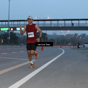Runner Photo 7216883
