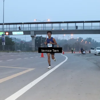 Runner Photo 7216891