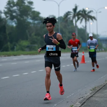 Runner Photo 7216892