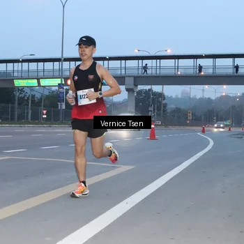 Runner Photo 7216917