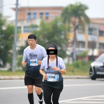 Runner Photo 7217000