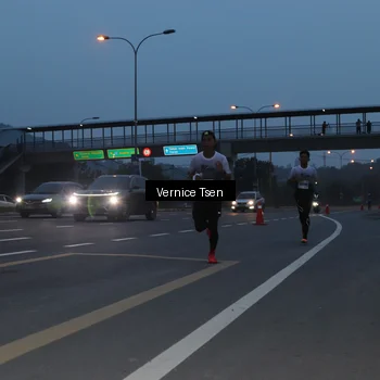 Runner Photo 7217009