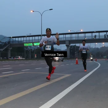 Runner Photo 7217016