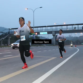 Runner Photo 7217038