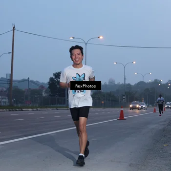 Runner Photo 7217070