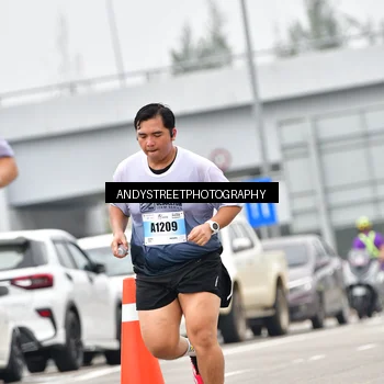 Runner Photo 7217109