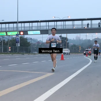 Runner Photo 7217170
