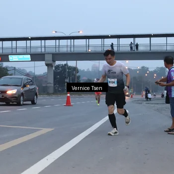 Runner Photo 7217190