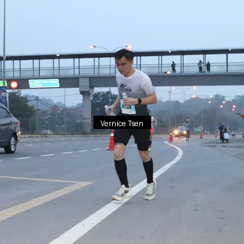 Runner Photo 7217300