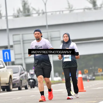 Runner Photo 7217374