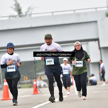 Runner Photo 7217477